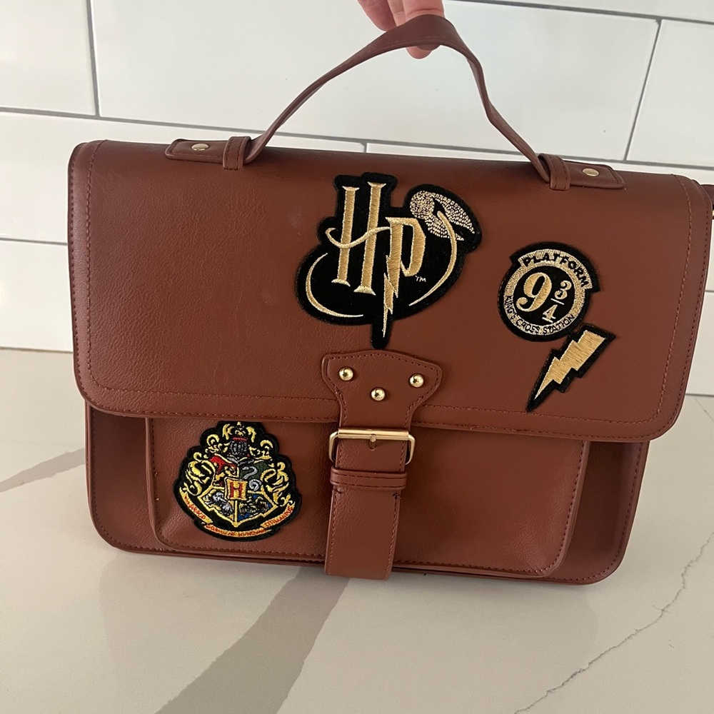 Primark Harry Potter
Satchel/Messenger Bag NWT - Picture 1 of 10